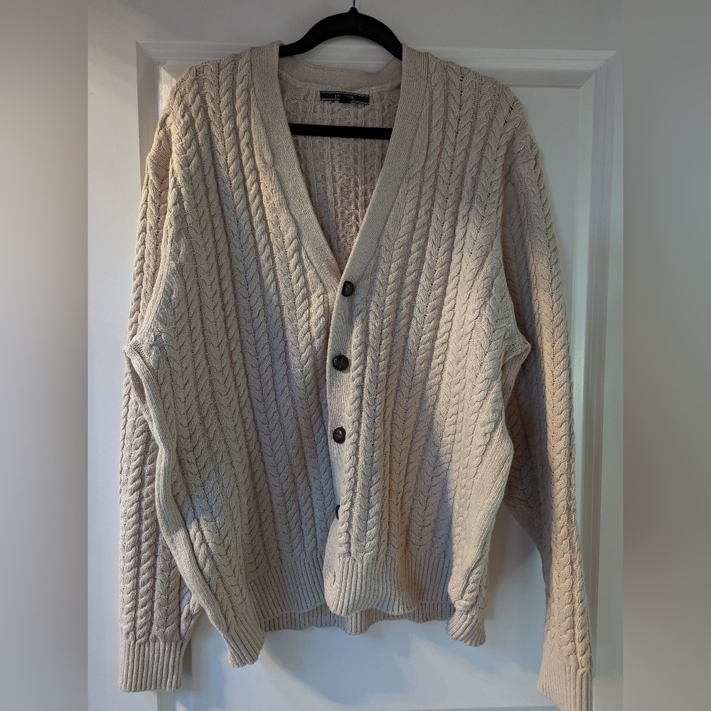 Cable knit cardigan